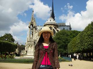 View of Notre Dame from square Jean XXIII